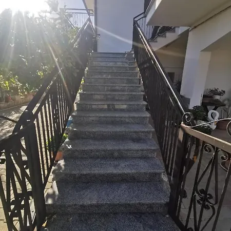 فندق مبيت وإفطار San Giovanni *